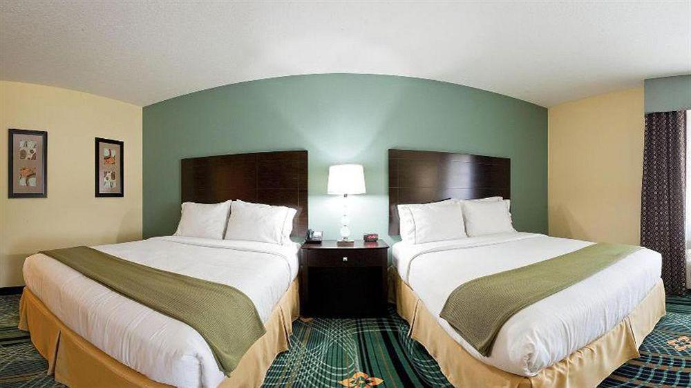 Holiday Inn Express Hotel & Suites Palm Bay By Ihg Екстериор снимка