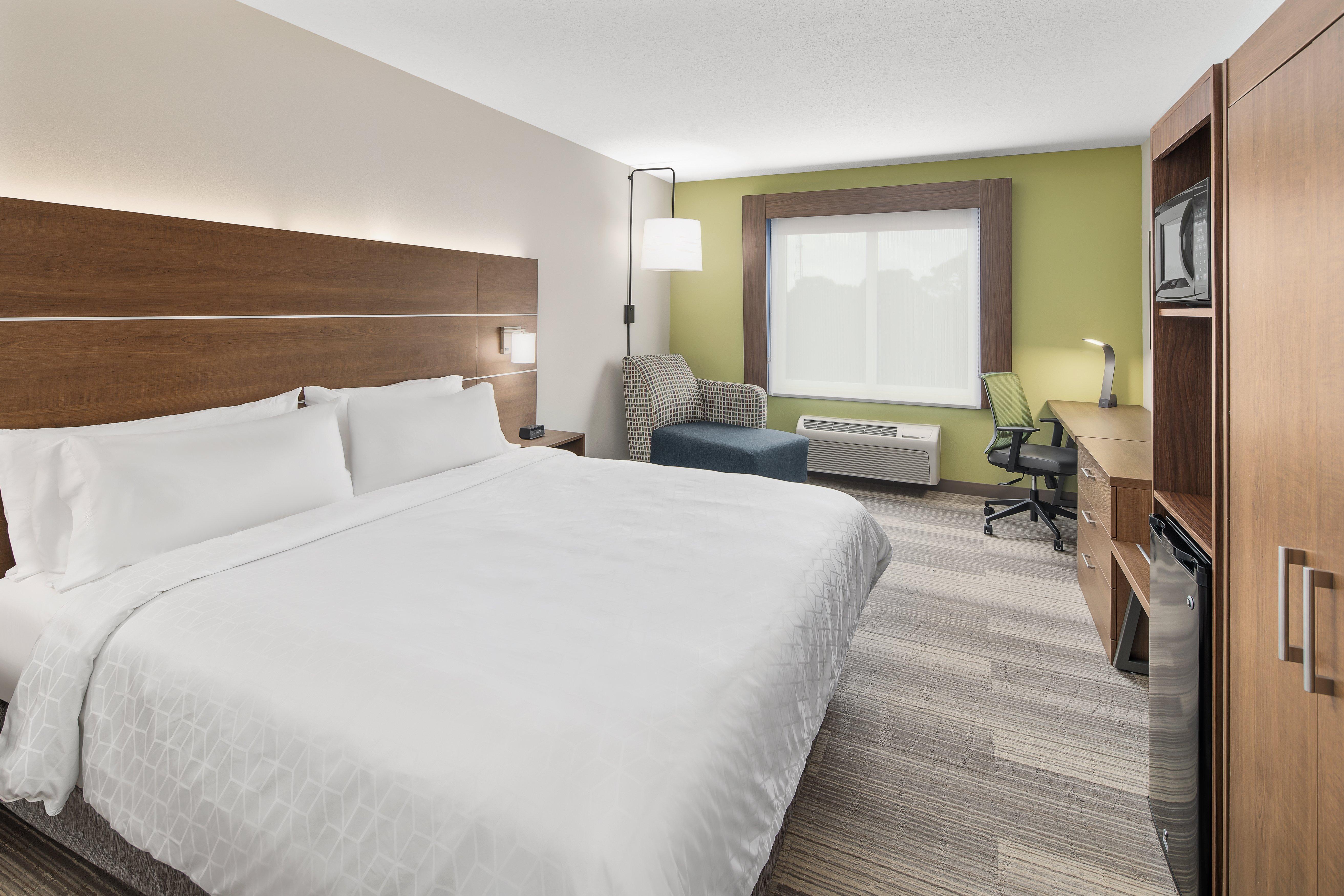 Holiday Inn Express Hotel & Suites Palm Bay By Ihg Екстериор снимка