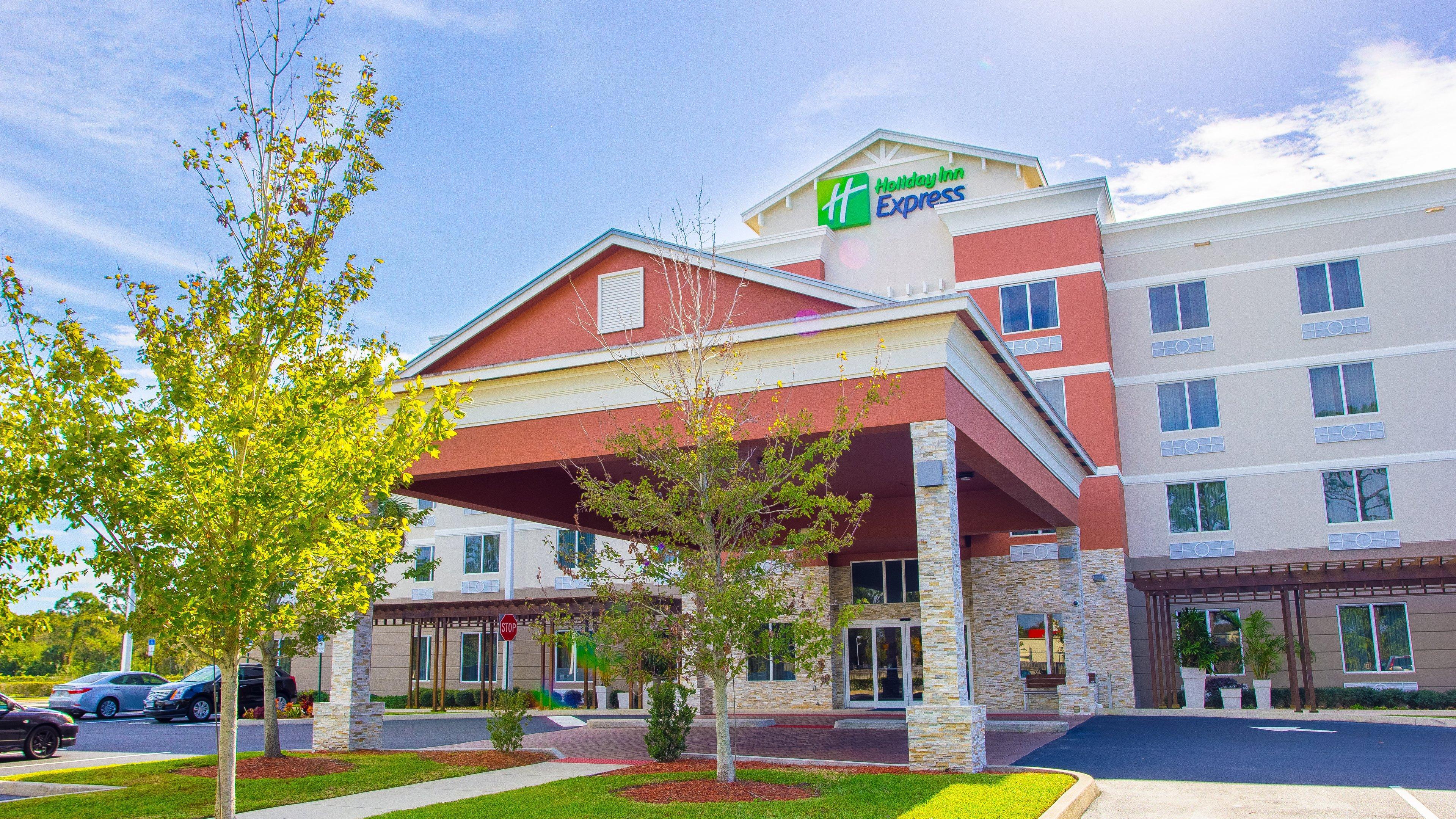 Holiday Inn Express Hotel & Suites Palm Bay By Ihg Екстериор снимка
