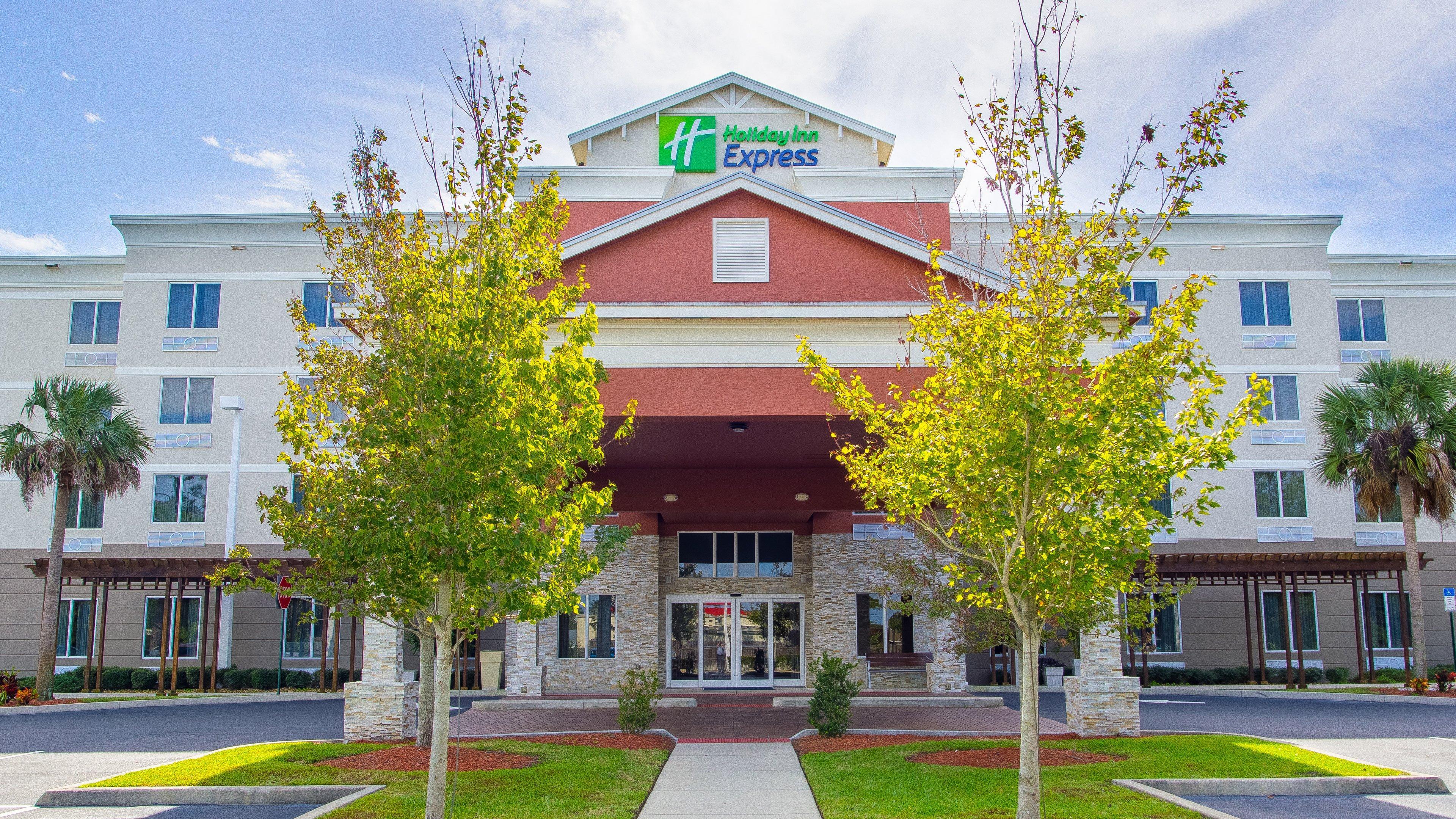 Holiday Inn Express Hotel & Suites Palm Bay By Ihg Екстериор снимка