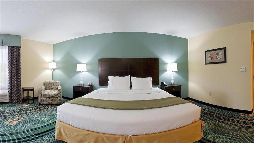 Holiday Inn Express Hotel & Suites Palm Bay By Ihg Екстериор снимка